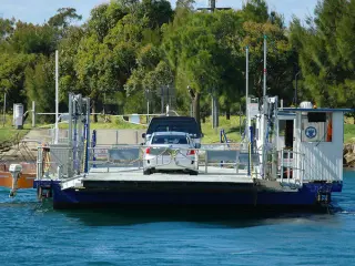 Commerong Island Nature Reserve
